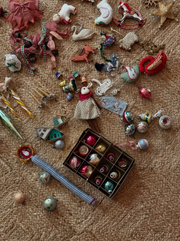 Classic Star Ornament