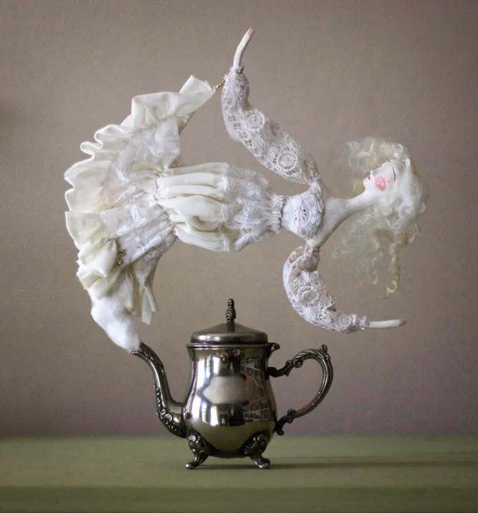 Ethereal Ghost Garland