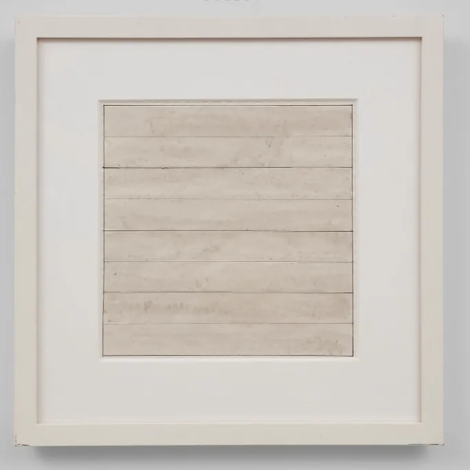 Minimalist Grid Layout