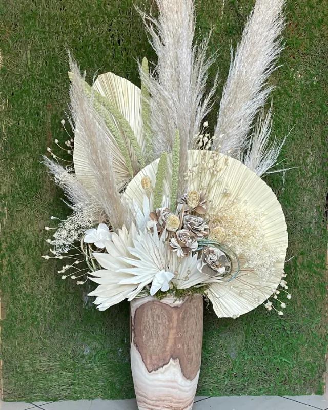 Natural Dried Flower Arrangement