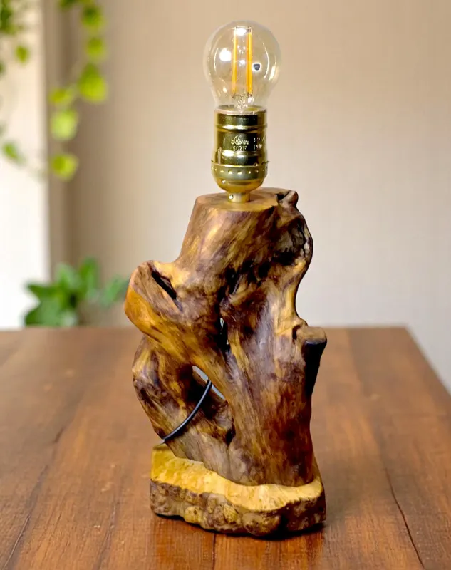 Natural Driftwood Table Lamp