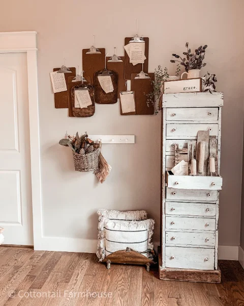 Clipboard Gallery Display