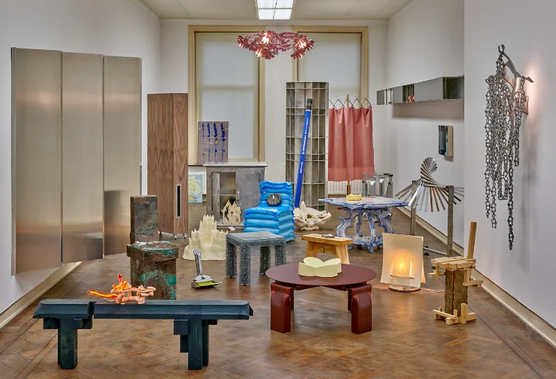 Floating Shelf Galleries