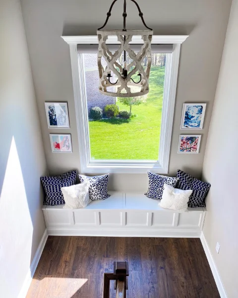 Staircase Landing Feature